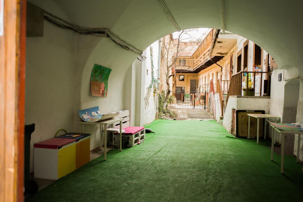 Ullysses Guest House Brasov Exterior photo